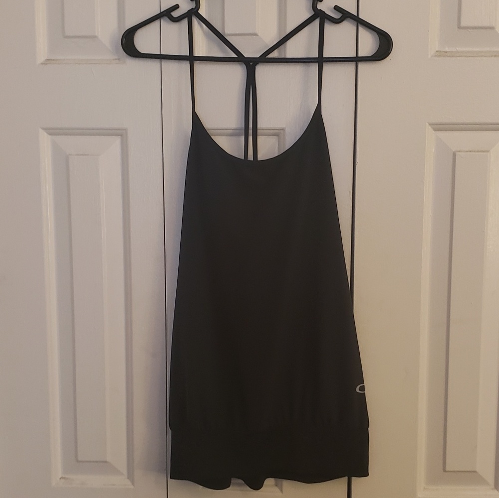 Oakley work out tank